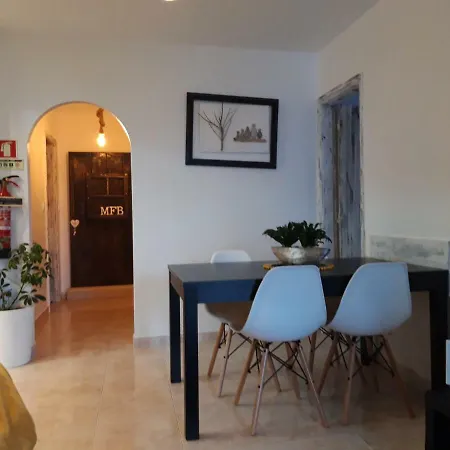 Mfb House Peniche